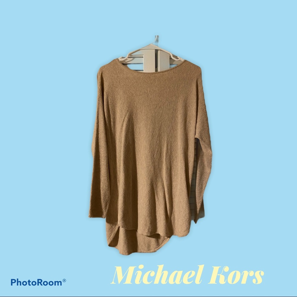 Michael Kors Long Sleeved Shirt Size M worn once